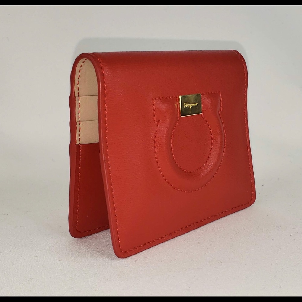 Salvatore Ferragamo Gancini French Wallet in Red NEW IN BOX
